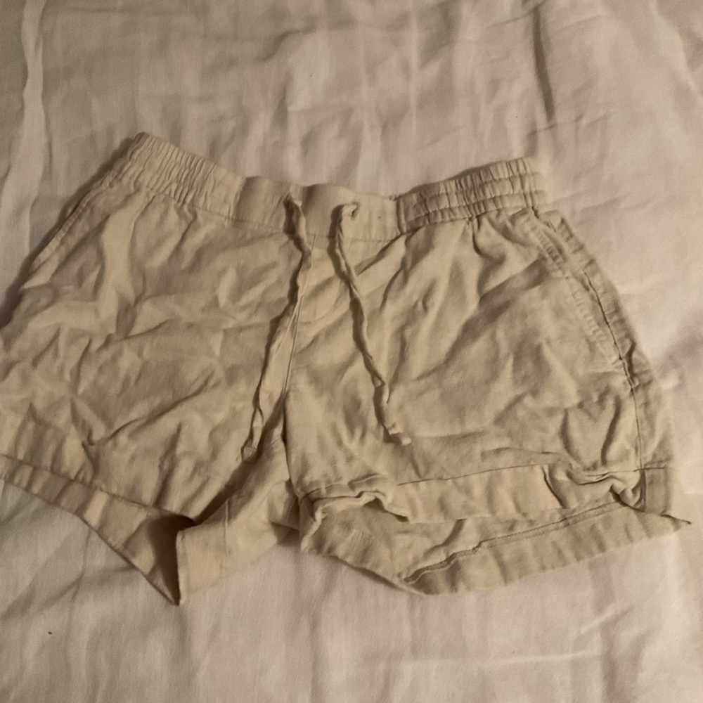 10 size small women’s Old Navy shorts